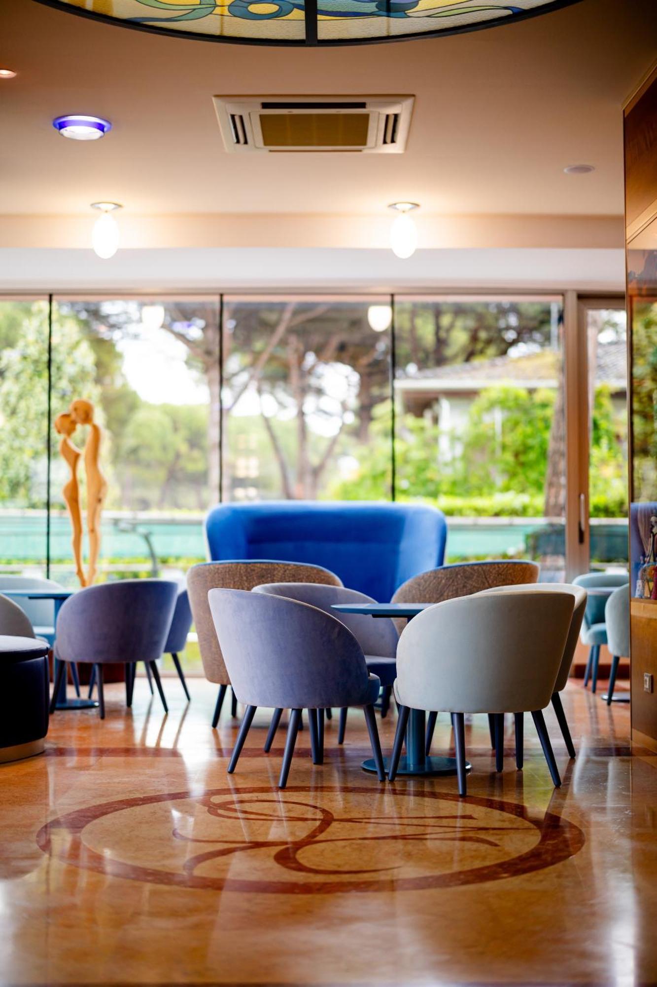 Hotel Arizona Lignano Sabbiadoro Dış mekan fotoğraf