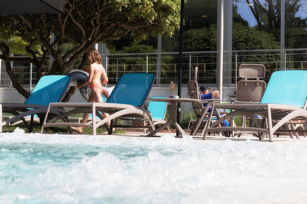 Hotel Arizona Lignano Sabbiadoro Dış mekan fotoğraf